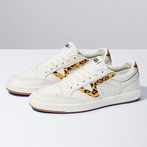 NWT Vans Lowland CC Big Cat Shoe Size 10